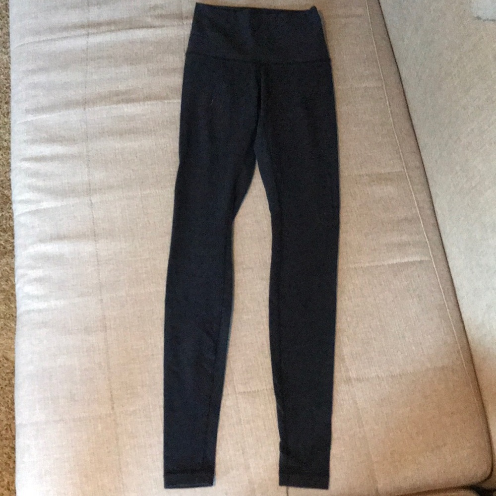 Black Lulu leggings